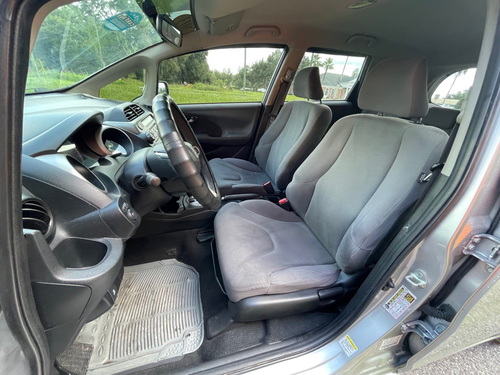 2013 Honda Fit Image 15