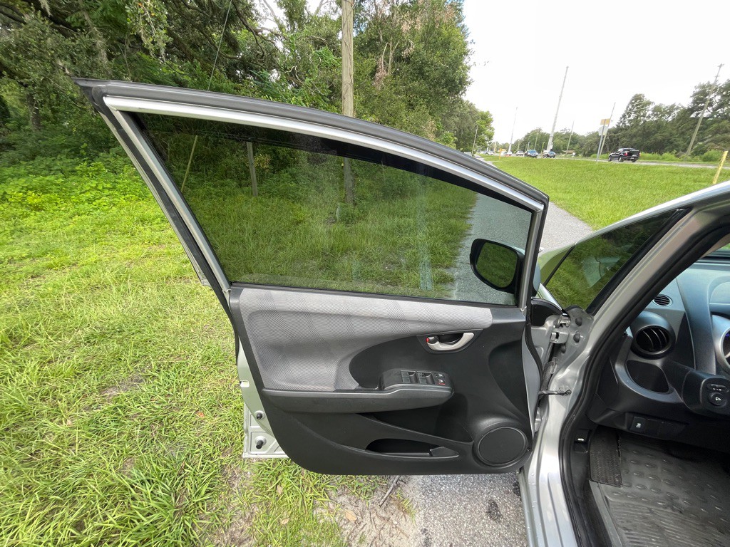 2013 Honda Fit Image 23