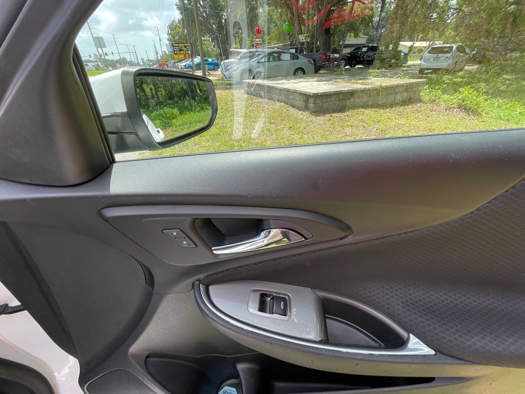 2020 Chevrolet Malibu Image 26