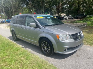 Image for 2017 Dodge Grand Caravan SXT ID: 6711356