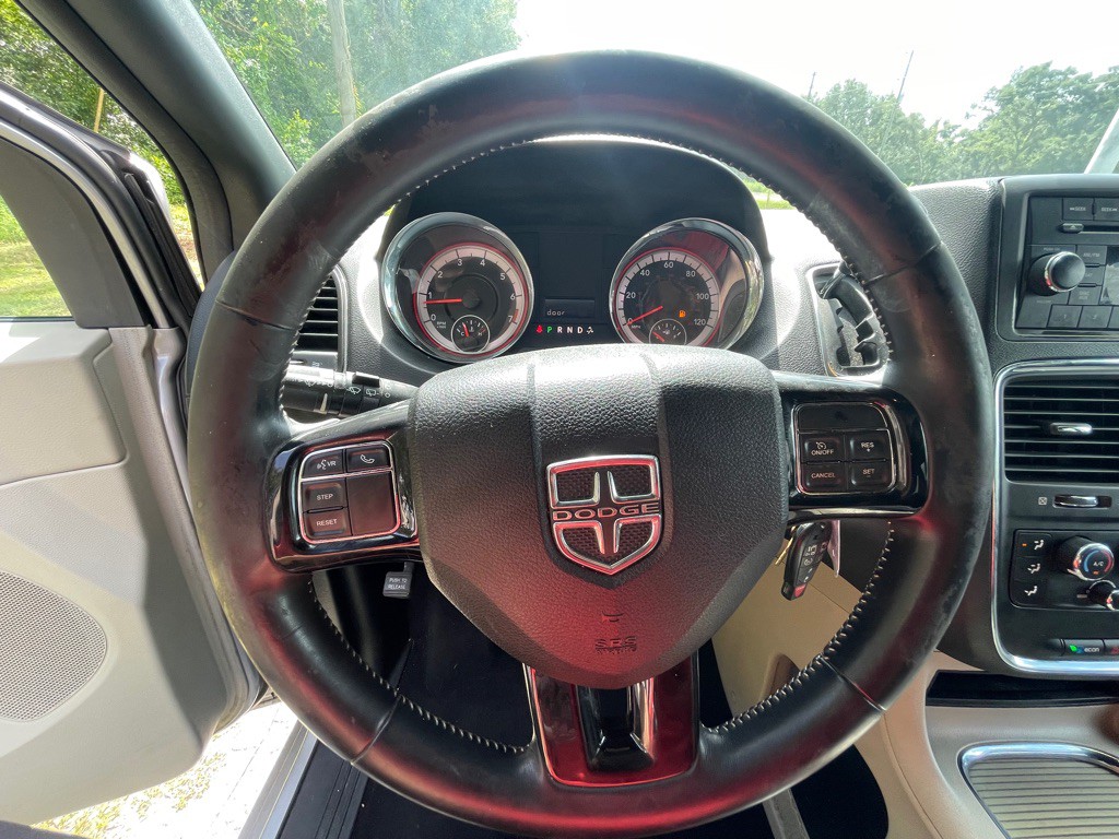 2017 Dodge Grand Caravan Image 26