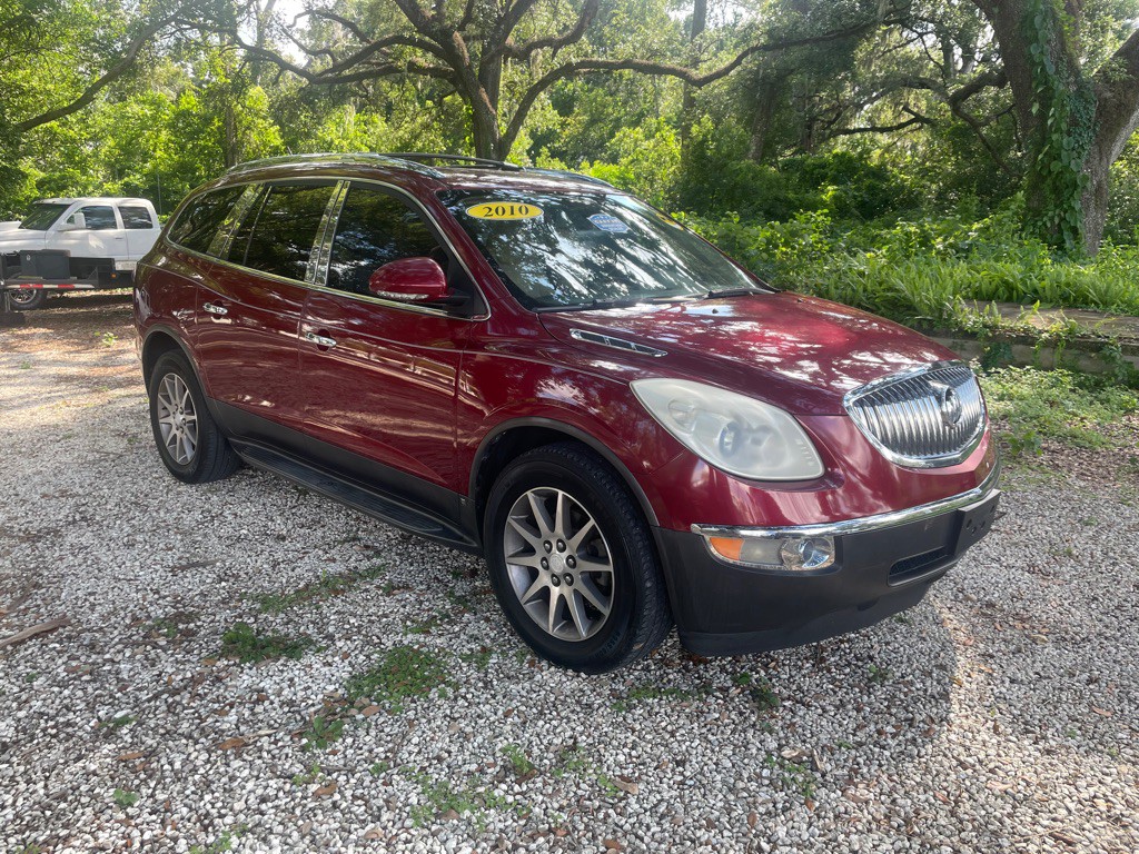 2010 Buick Enclave Image 1