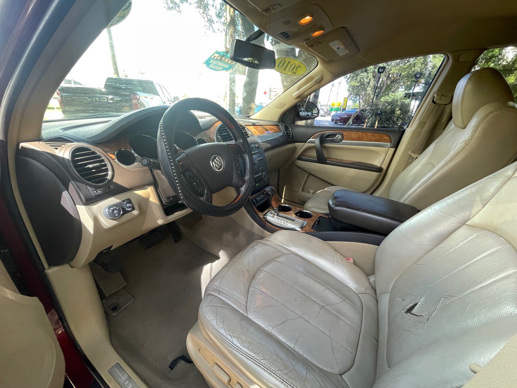 2010 Buick Enclave Image 11