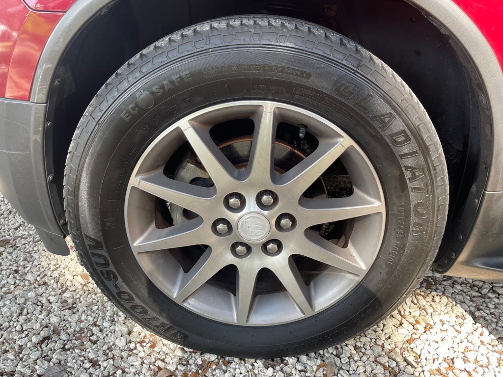 2010 Buick Enclave Image 33
