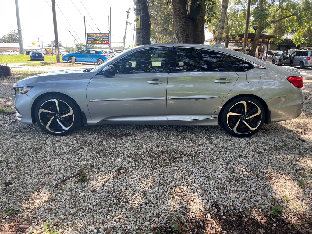 2020 Honda Accord Image 4