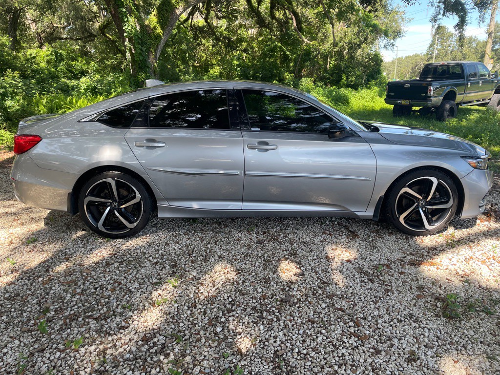 2020 Honda Accord Image 8