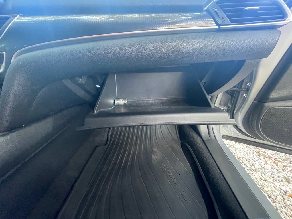 2020 Honda Accord Image 10