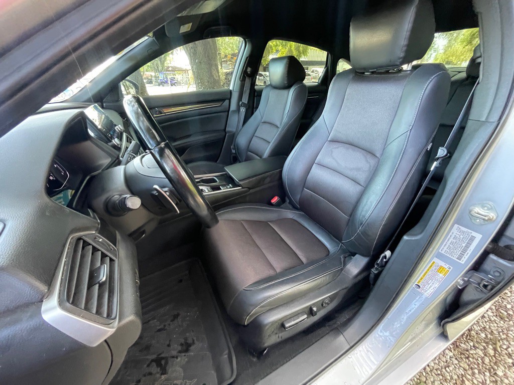 2020 Honda Accord Image 17