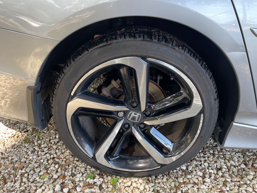 2020 Honda Accord Image 34