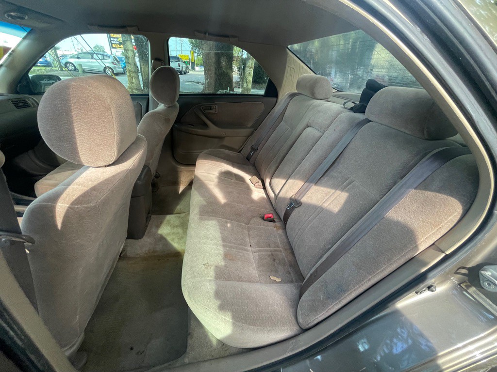 1999 Toyota Camry Image 17