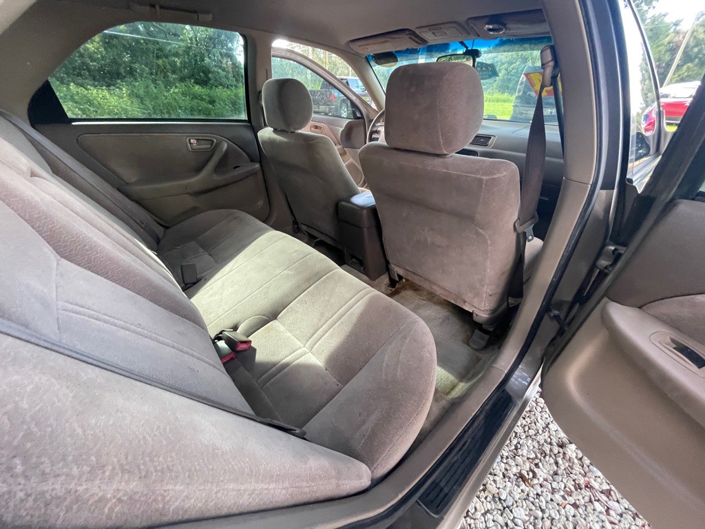 1999 Toyota Camry Image 19