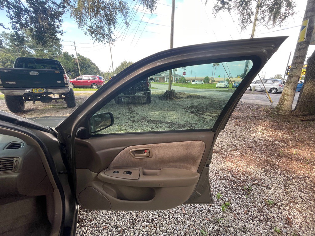 1999 Toyota Camry Image 29
