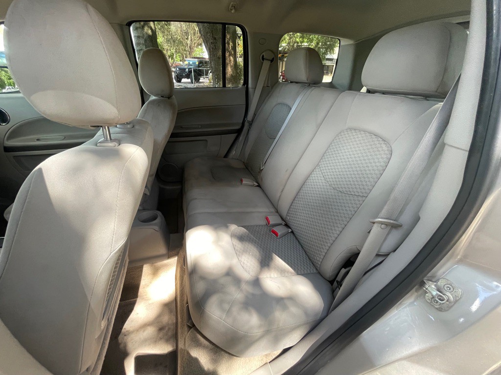 2008 Chevrolet HHR Image 18