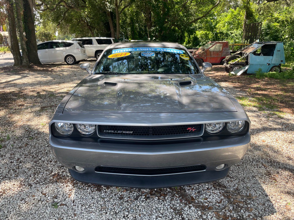 2014 Dodge Challenger Image 2