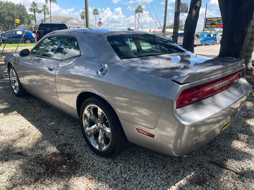 2014 Dodge Challenger Image 5