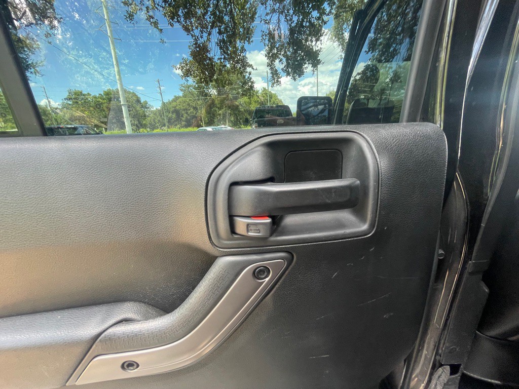 2018 Jeep Wrangler Unlimited Image 27