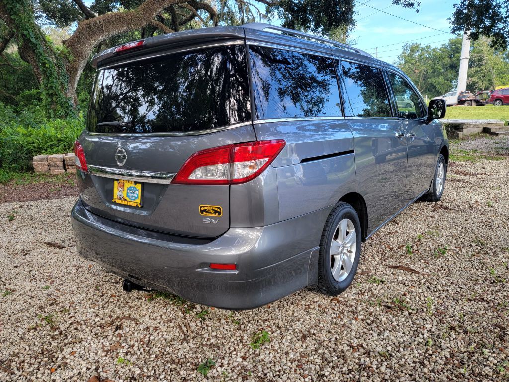 2016 Nissan Quest Image 7