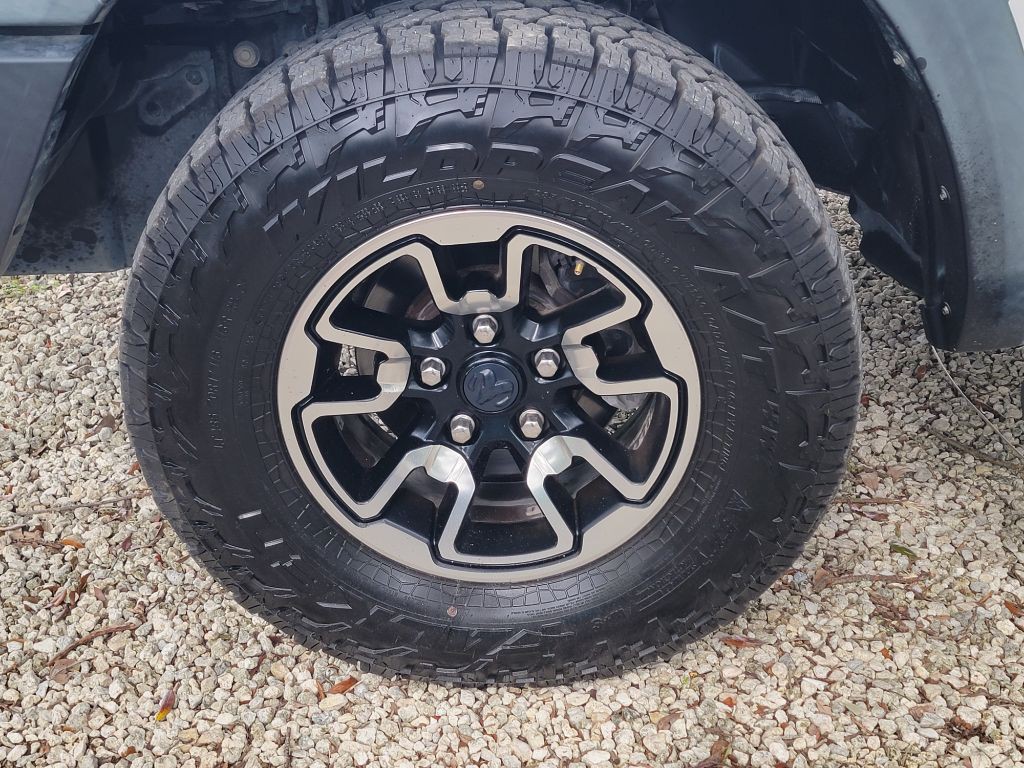 2016 RAM 1500 Image 8