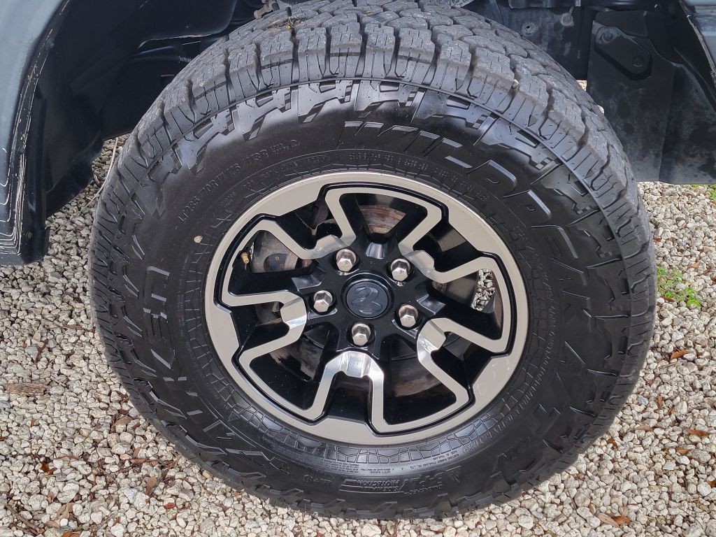 2016 RAM 1500 Image 9