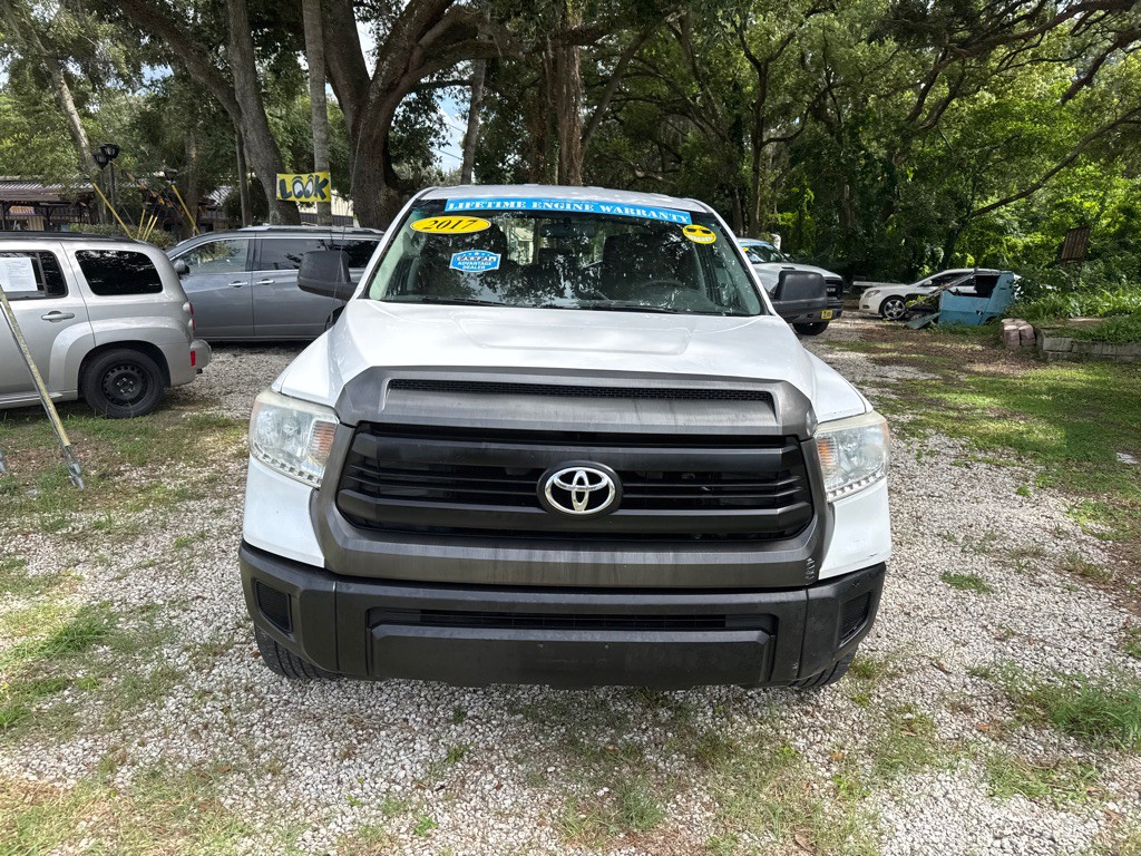 2017 Toyota Tundra Image 2