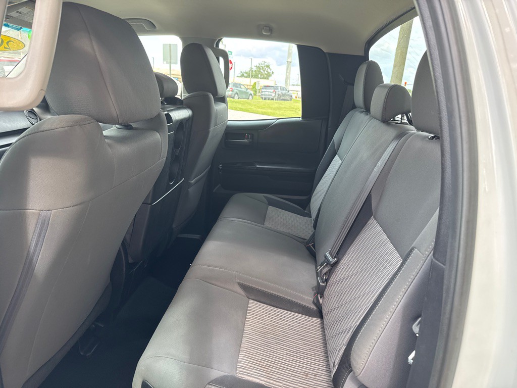 2017 Toyota Tundra Image 13