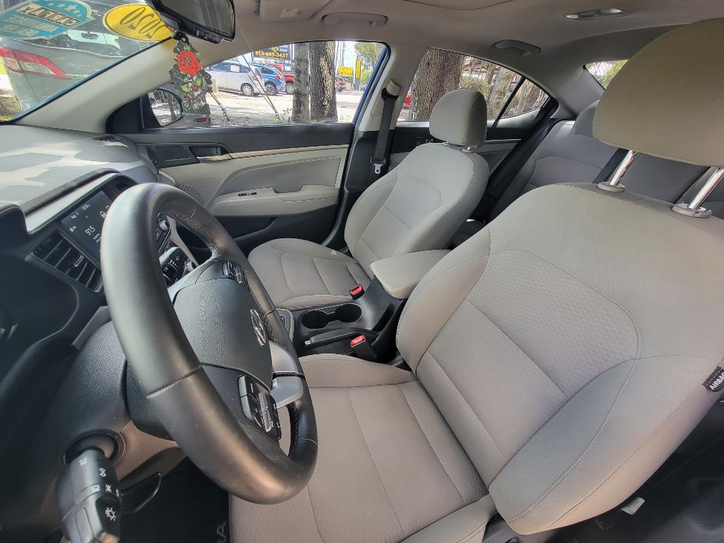 2020 Hyundai Elantra Image 13