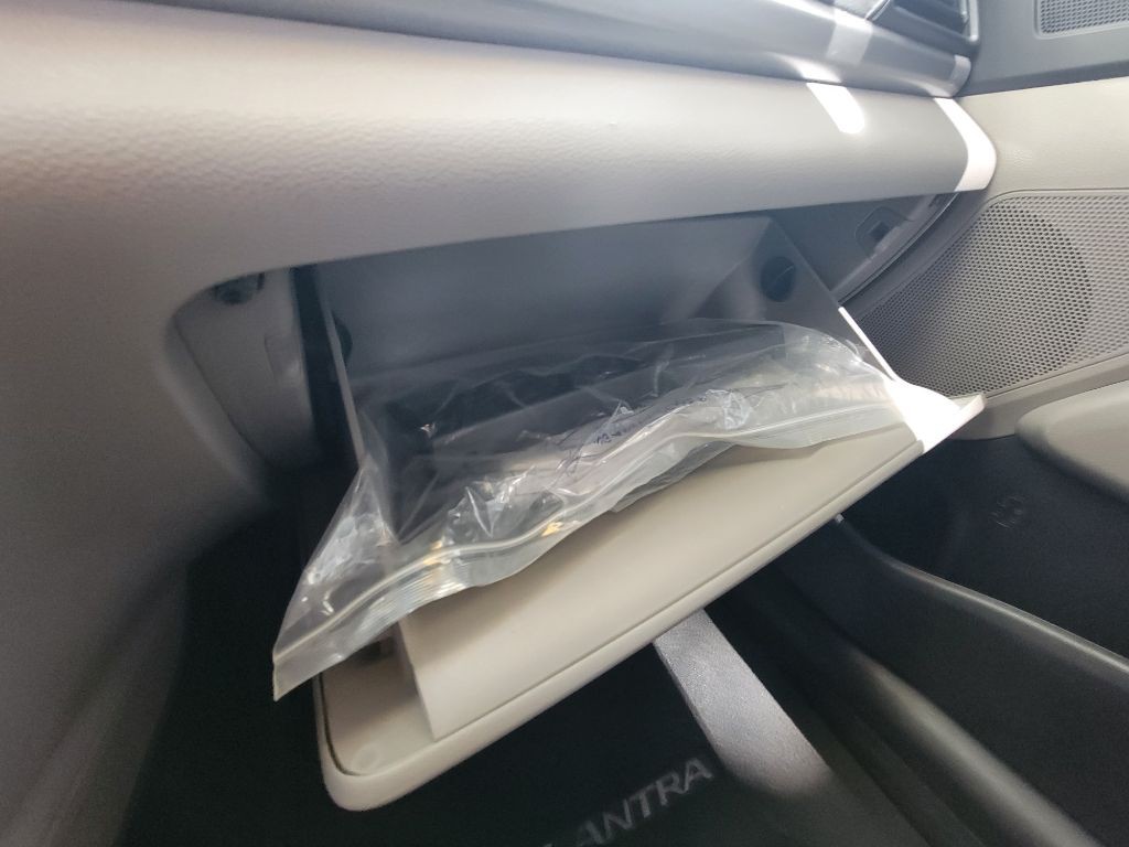 2020 Hyundai Elantra Image 22