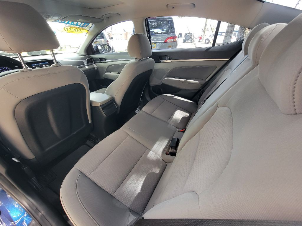 2020 Hyundai Elantra Image 24