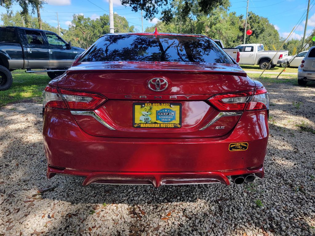 2019 Toyota Camry Image 6