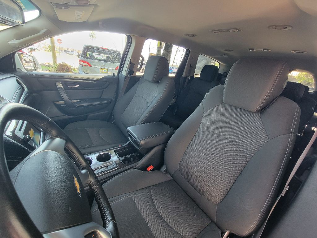 2016 Chevrolet Traverse Image 13