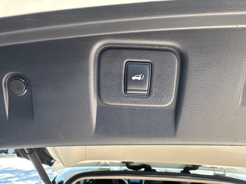 2015 Nissan Murano Image 9