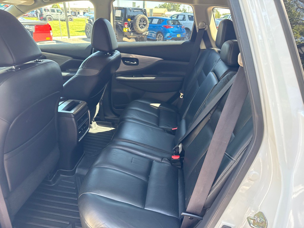 2015 Nissan Murano Image 16