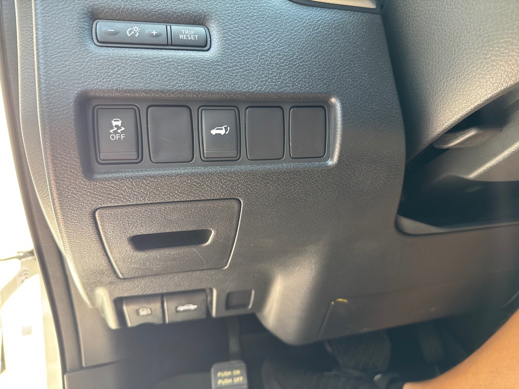 2015 Nissan Murano Image 25