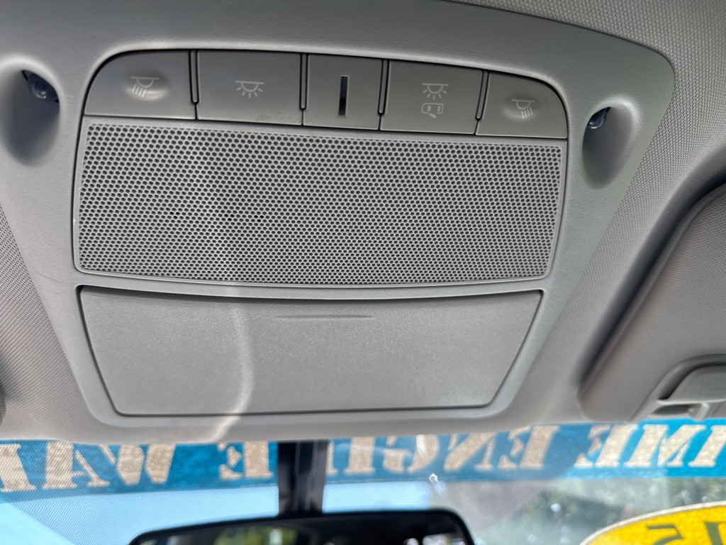 2015 Nissan Murano Image 32