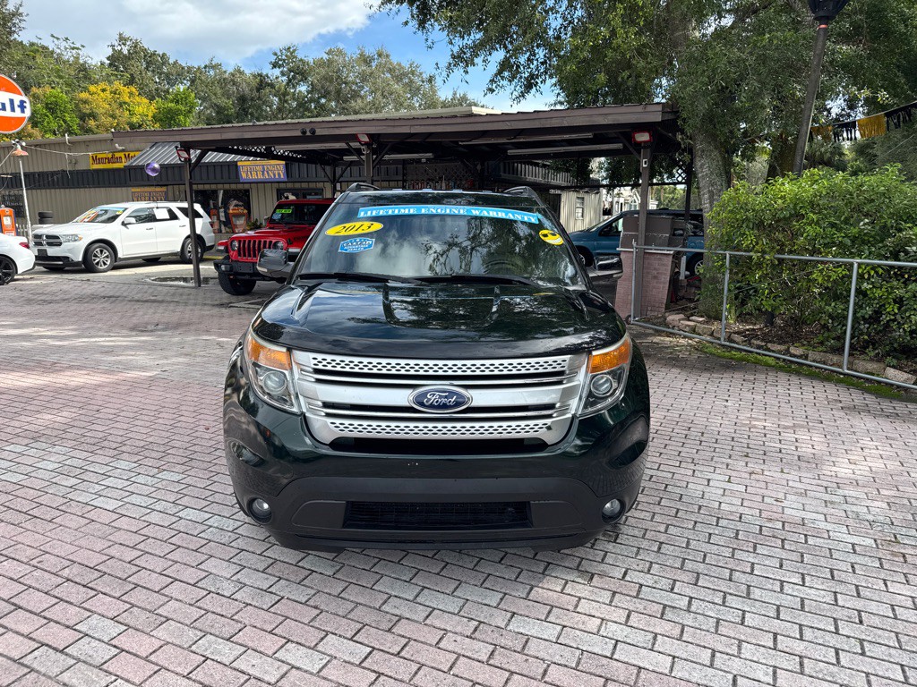 2013 Ford Explorer Image 2