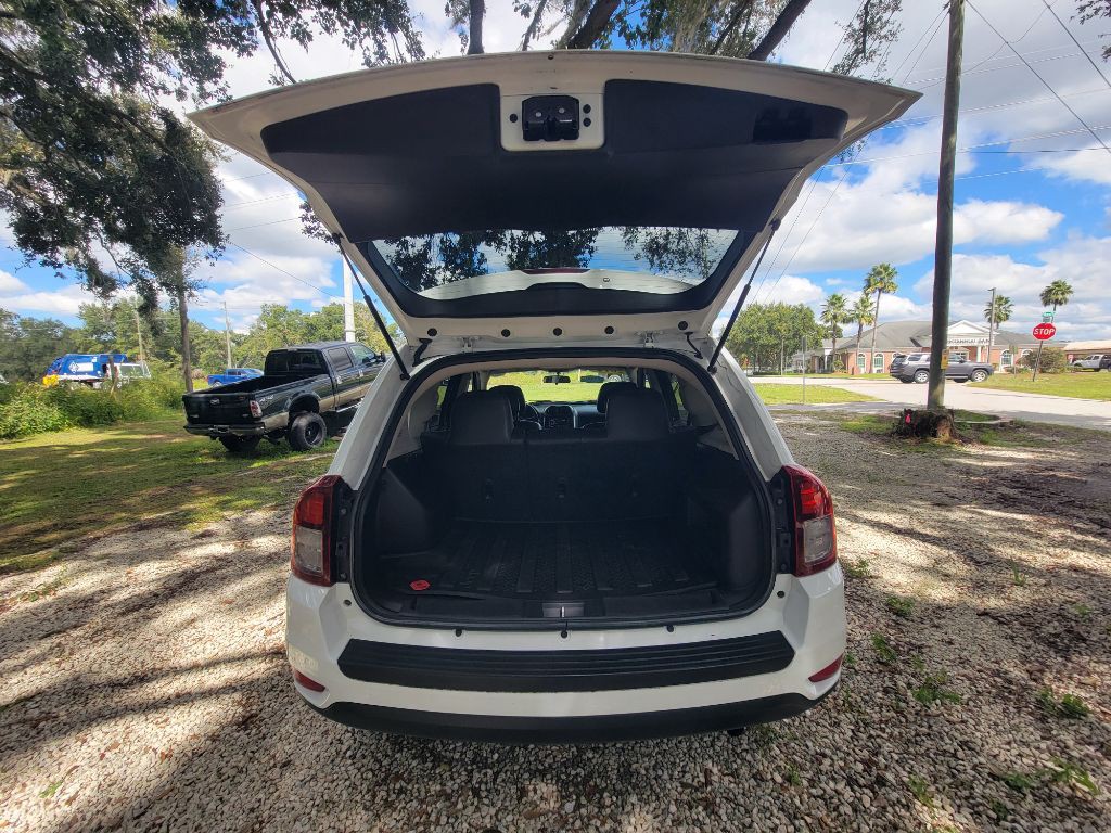 2014 Jeep Compass Image 29