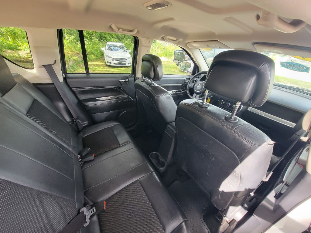 2014 Jeep Compass Image 31