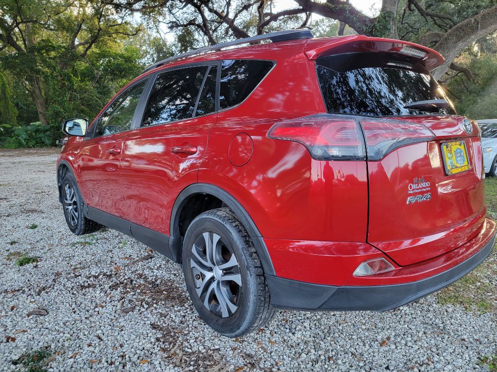 2017 Toyota Rav4 Image 5