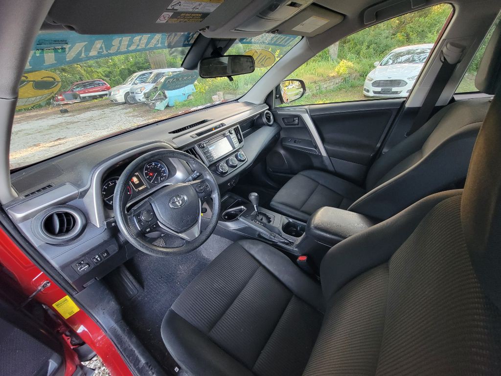2017 Toyota Rav4 Image 14