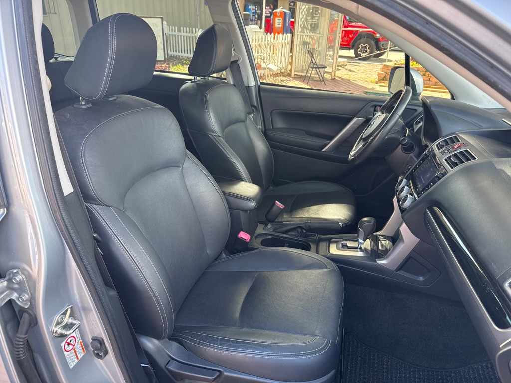 2018 Subaru Forester Image 43