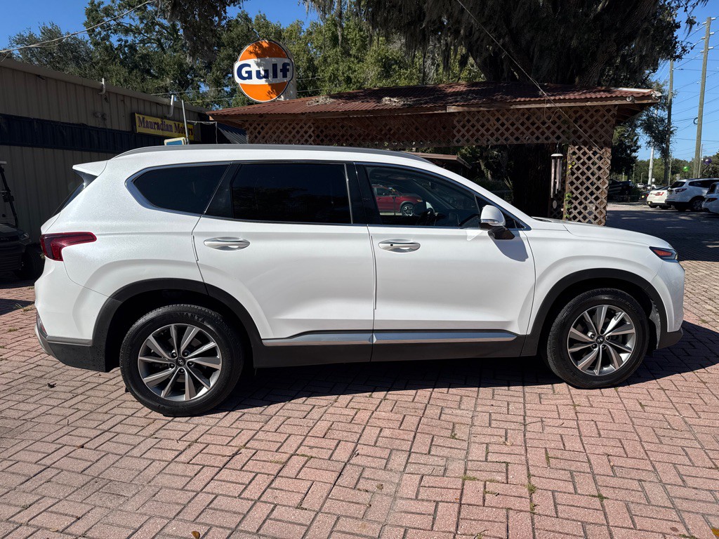 2019 Hyundai Santa Fe Image 9
