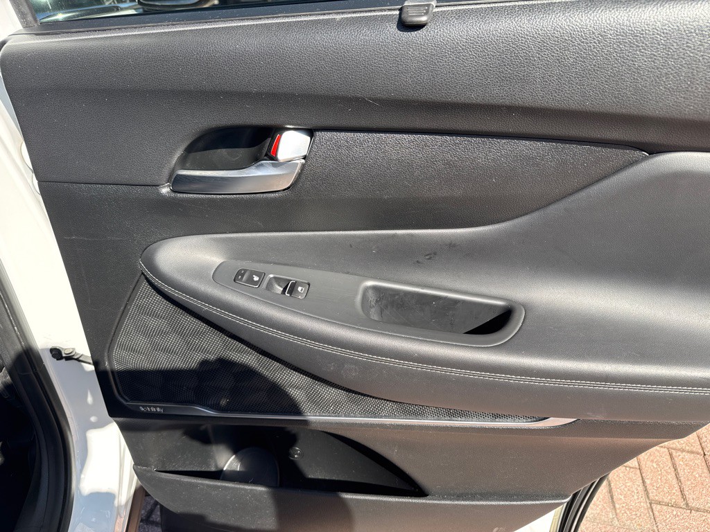 2019 Hyundai Santa Fe Image 26