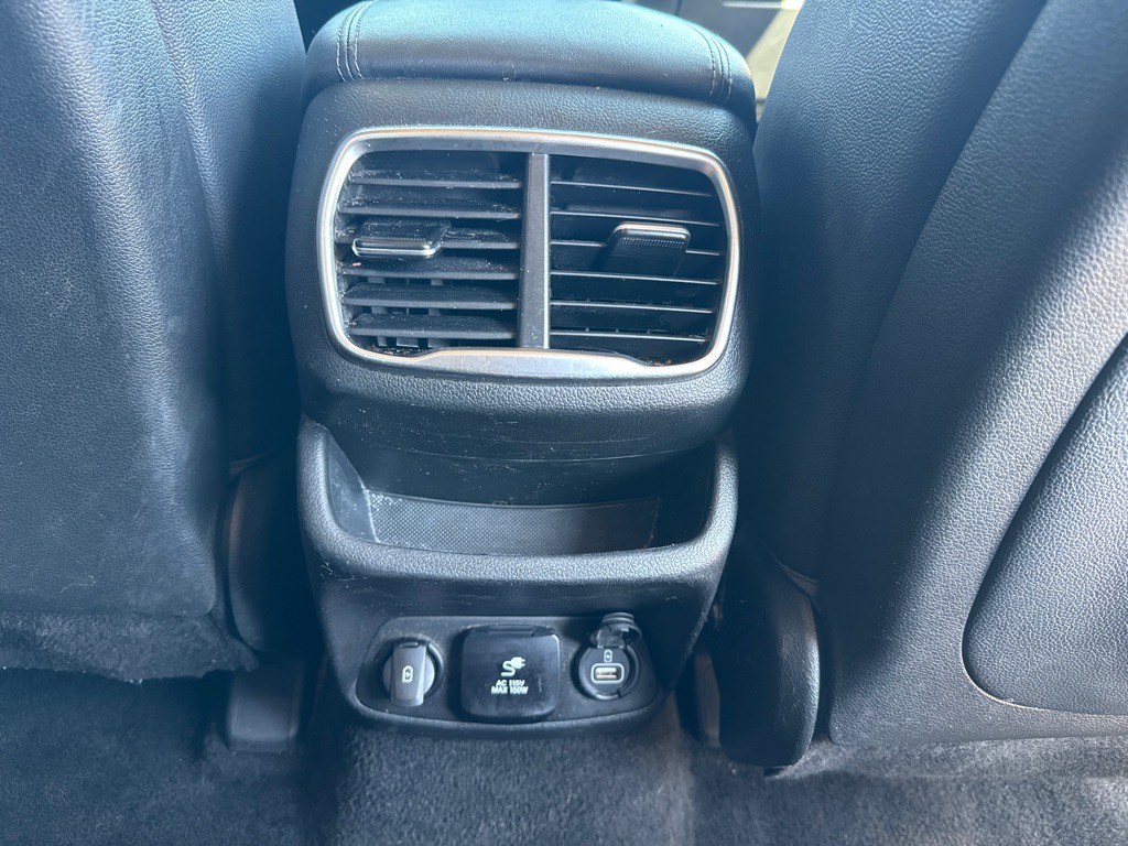 2019 Hyundai Santa Fe Image 30