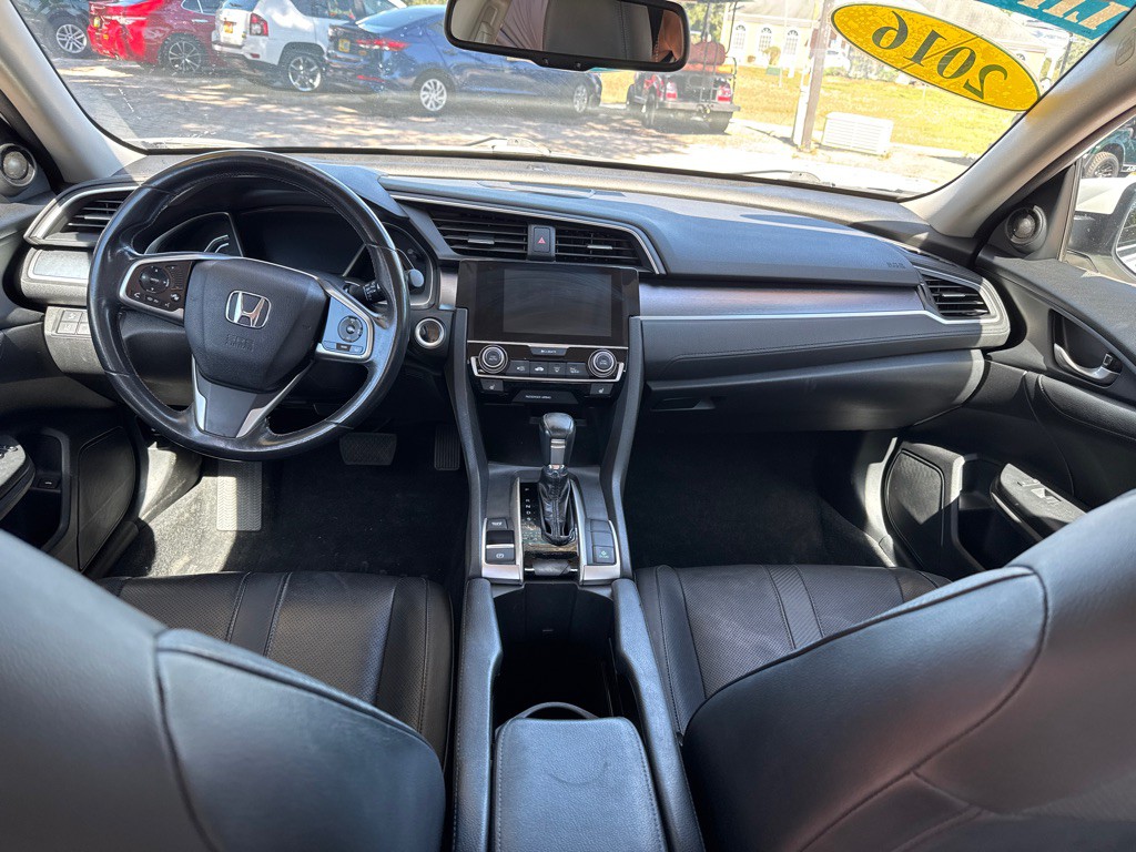 2016 Honda Civic Image 19