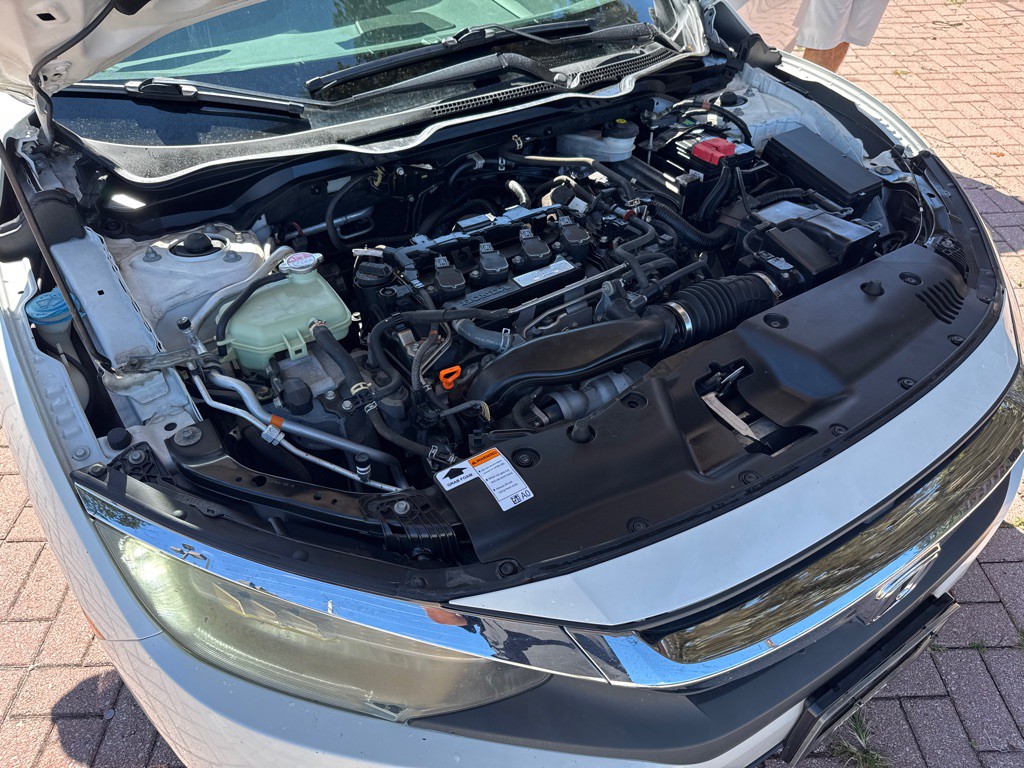 2016 Honda Civic Image 33