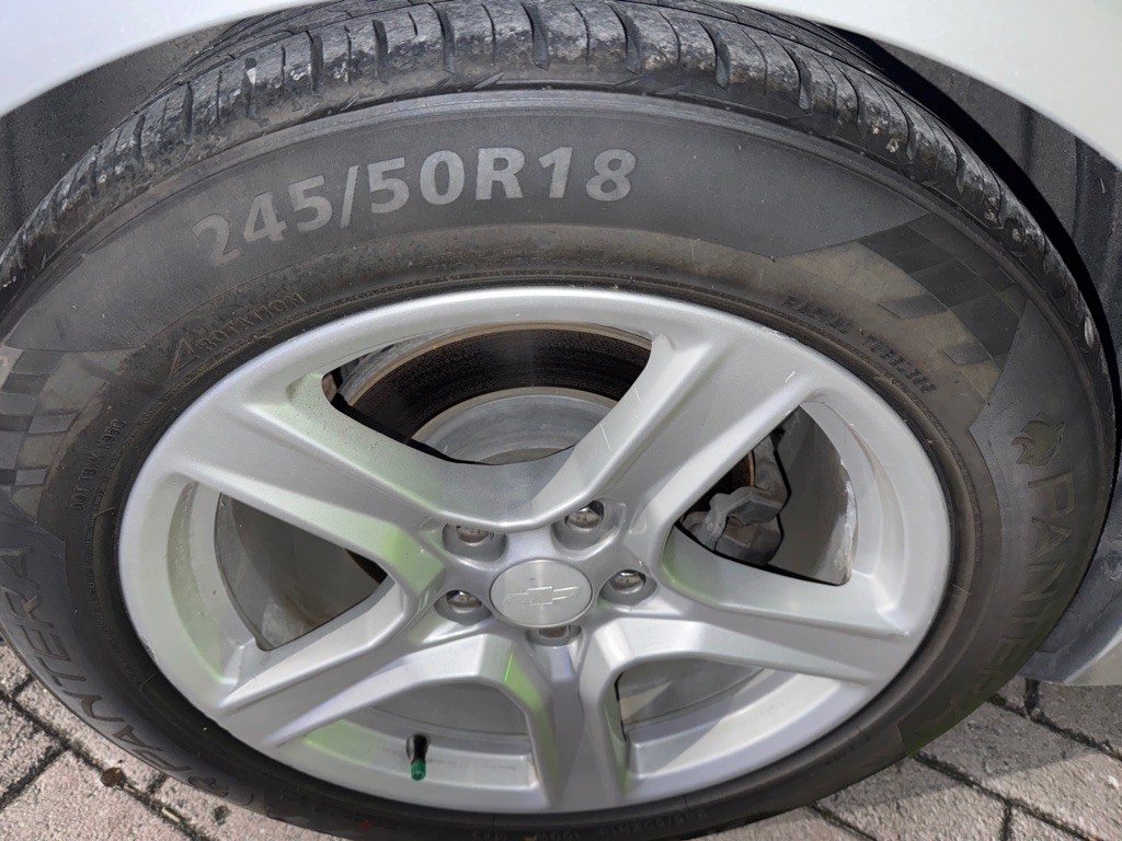 2017 Chevrolet Camaro Image 8