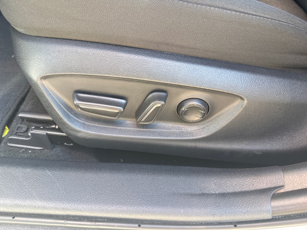 2023 Toyota Camry Image 24