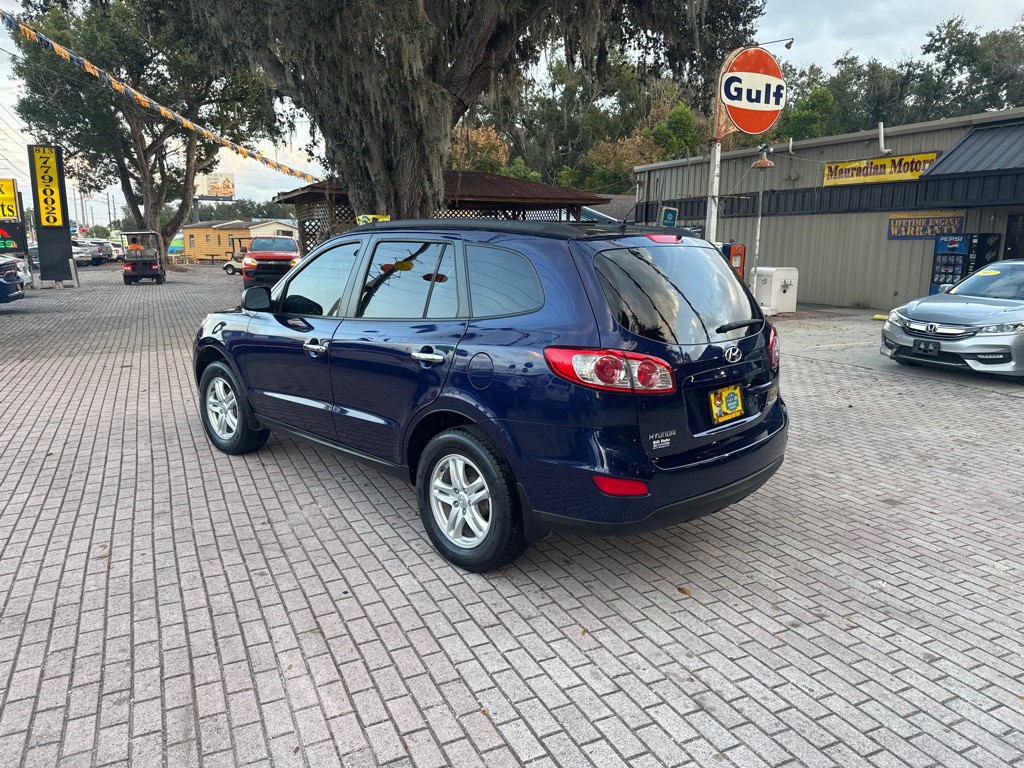 2010 Hyundai Santa Fe Image 5