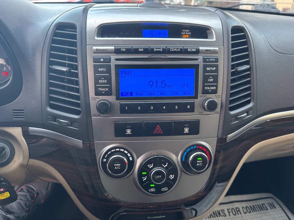 2010 Hyundai Santa Fe Image 19