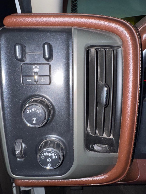 2019 Chevrolet Silverado 1500 Image 32